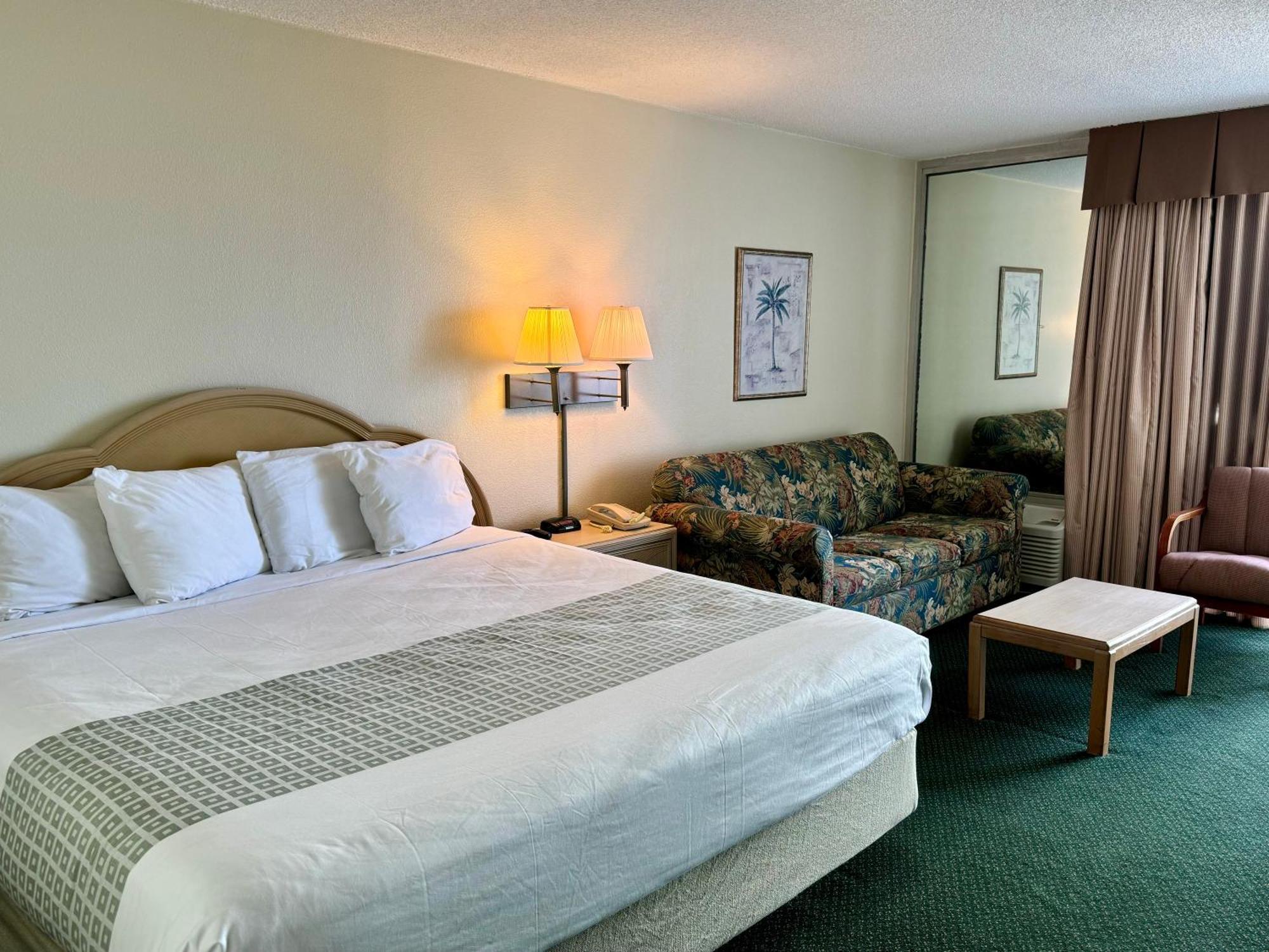 Boardwalk Beach Resort Myrtle Beach Exterior foto